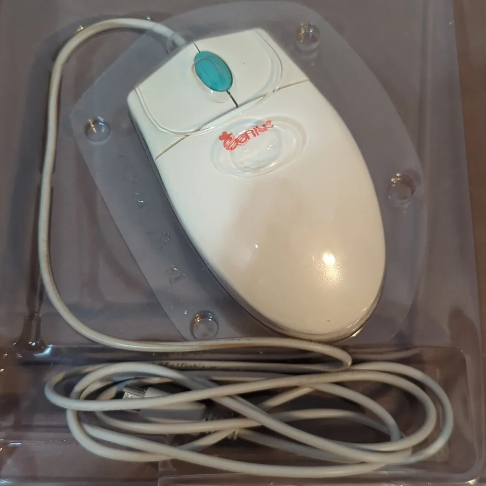 Logitech Optical Wheel Mouse USB PC With Box Paperwork Mouseware